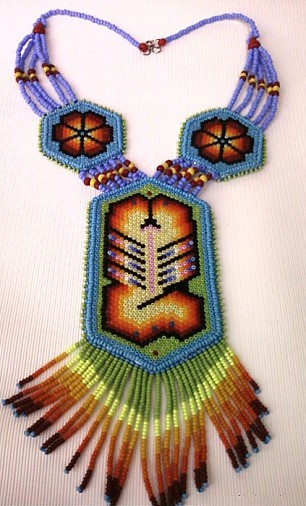 005-amulet.jpg
