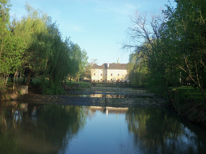 100-1669.jpg