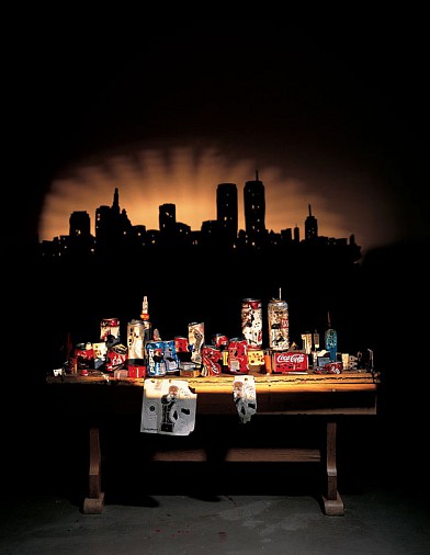 rubbish-shadow-sculptures-tim-noble-sue-webster-7.jpg