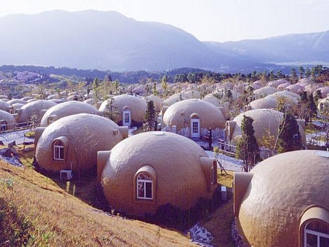 Aso Farm Land Village Resort na ostrove Kjúšú