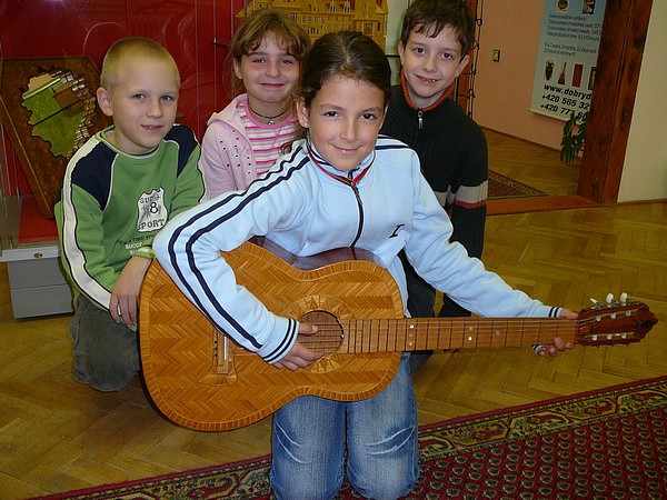 model-gitara.jpg