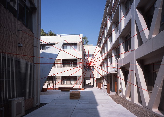 v02.jpg