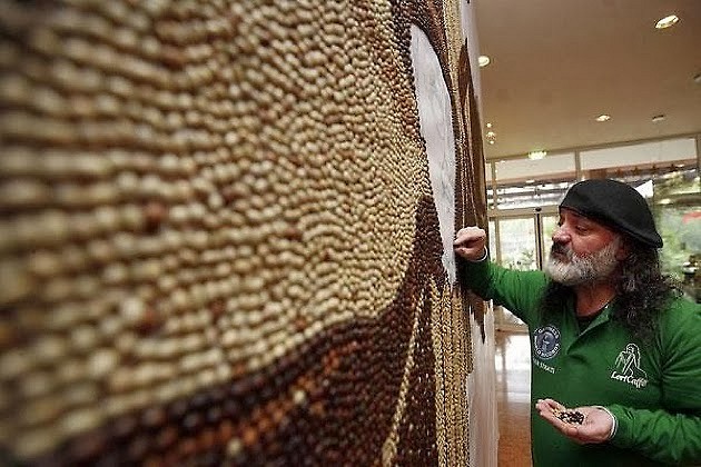 saimir-strati-coffee-beans-world-2.jpg