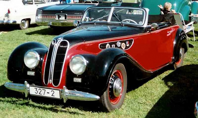 EMW 327-2 Cabriolet z roku 1952