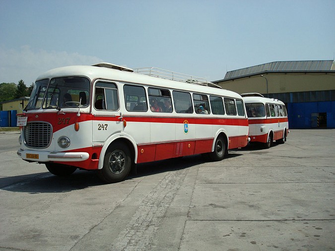 09.jpg