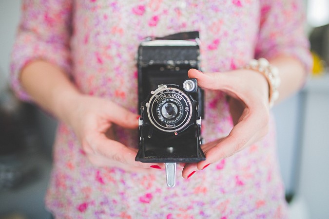 camera-791151-1920.jpg