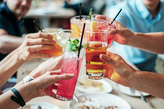 drinks-2578446-1920.jpg