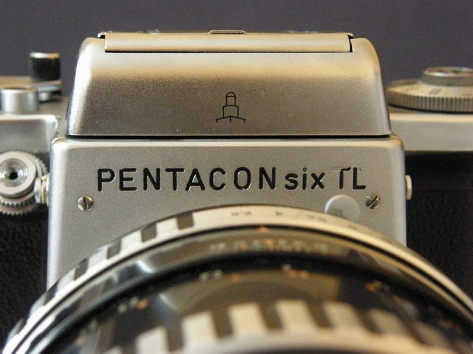 Pentacon six TL - šachta