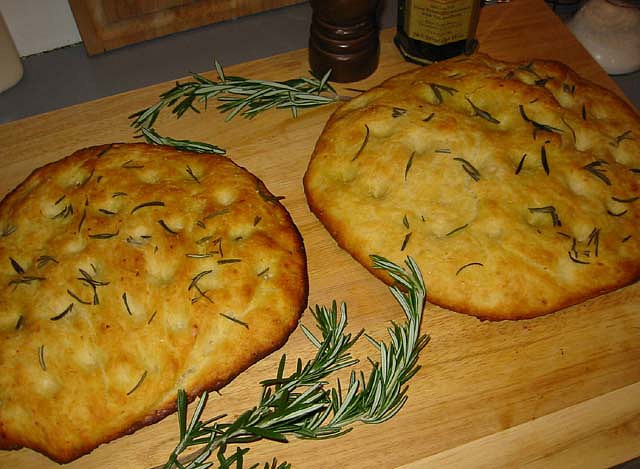 Taliansky chlieb - focaccia - variant s bylinkami