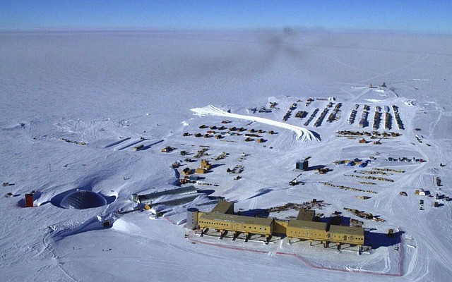 south-pole-station-1680.jpg