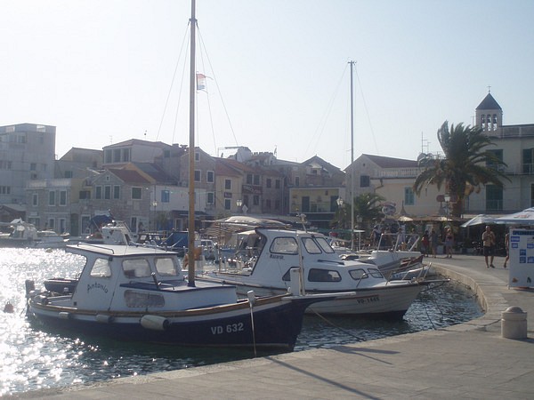 14a.jpg